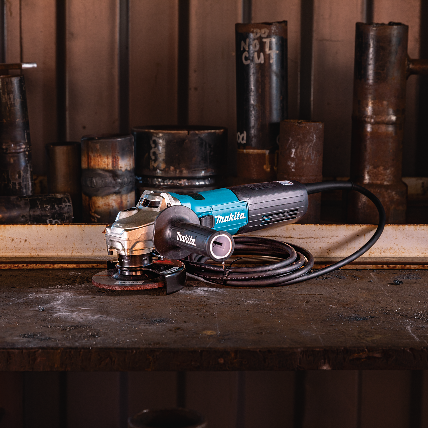 Makita GA4590 4‑1/2" SJS™II High‑Power Angle Grinder
